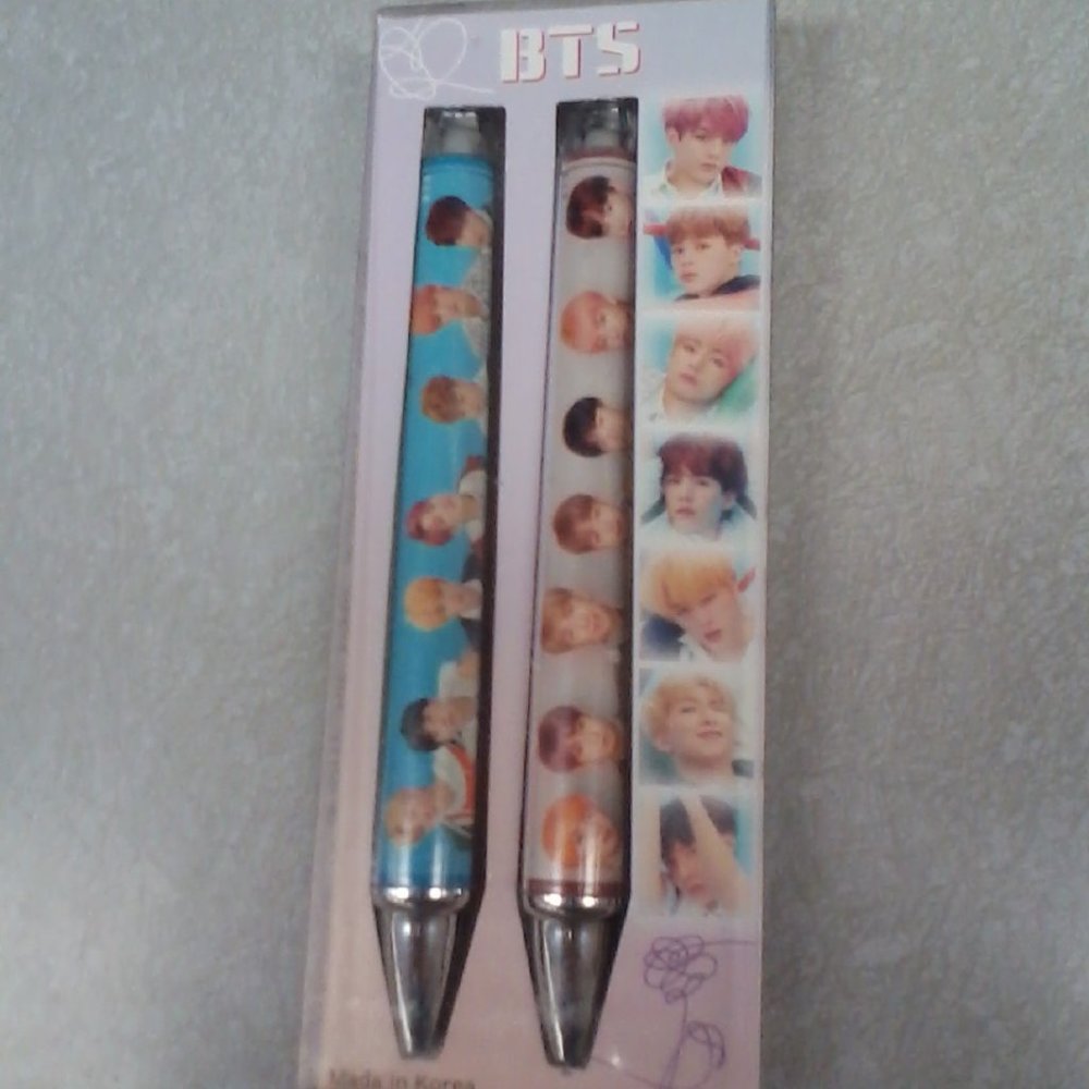 BTS K-Pop Ballpoint Pen & 0.5 Mechanical Pencil